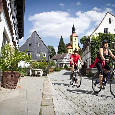 Appartamento Gustav Kaiser - 60qm Design Zittauer Gebirge - In Historischer Altstadt Im Dreilaendereck Zittau
