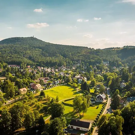Gustav Kaiser Apartment: Historic Design In Mountains * Zittau