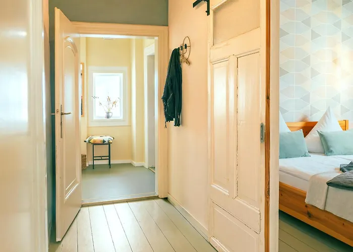 Apartment Gustav Kaiser - 60qm Design Zittauer Gebirge - In Historischer Altstadt Im Dreiländereck